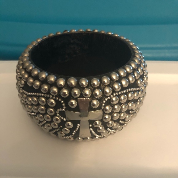 Bangle bracelet - Picture 3 of 3